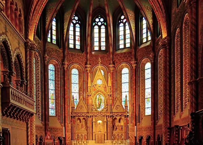 Eden Gazde/Camere de închiriat *